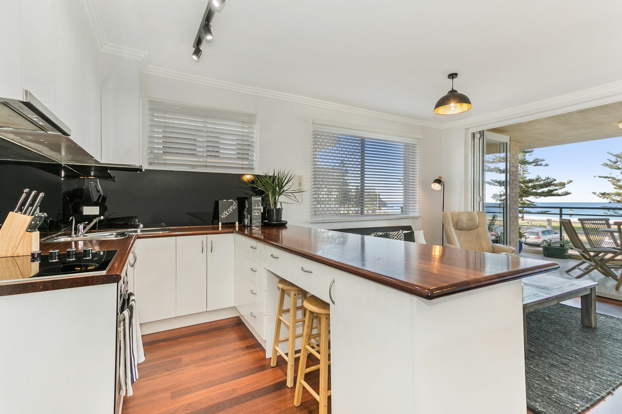 Beachfront On Golden Mile Sydney Exterior foto